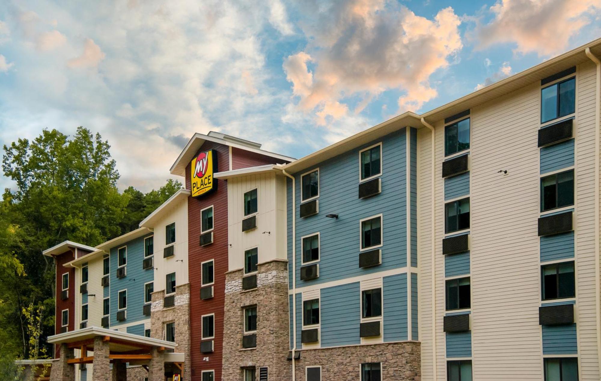 My Place Hotel-Huntersville, Nc Luaran gambar